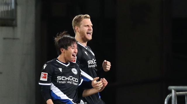 弗赖堡爆冷击败拜仁，日本国脚南野拓实制胜
